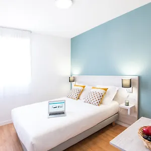 3* מלון Comfort Aix