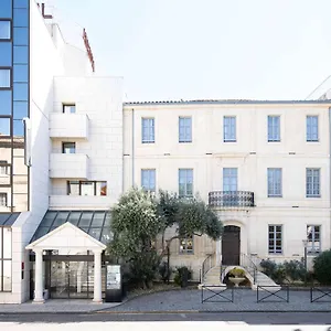 3* Hotel Atrium Centre