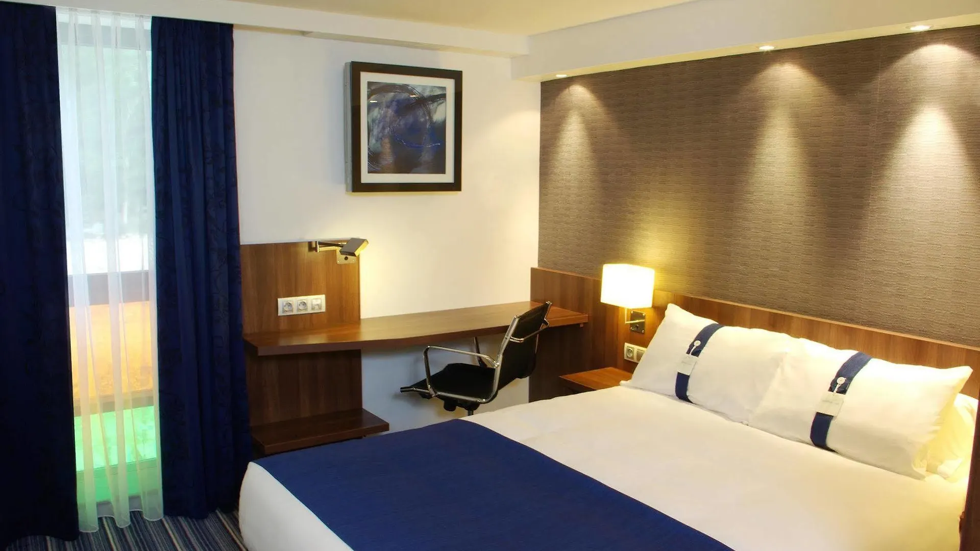 Holiday Inn - Marseille Airport By Ihg Vitrolles  Francie