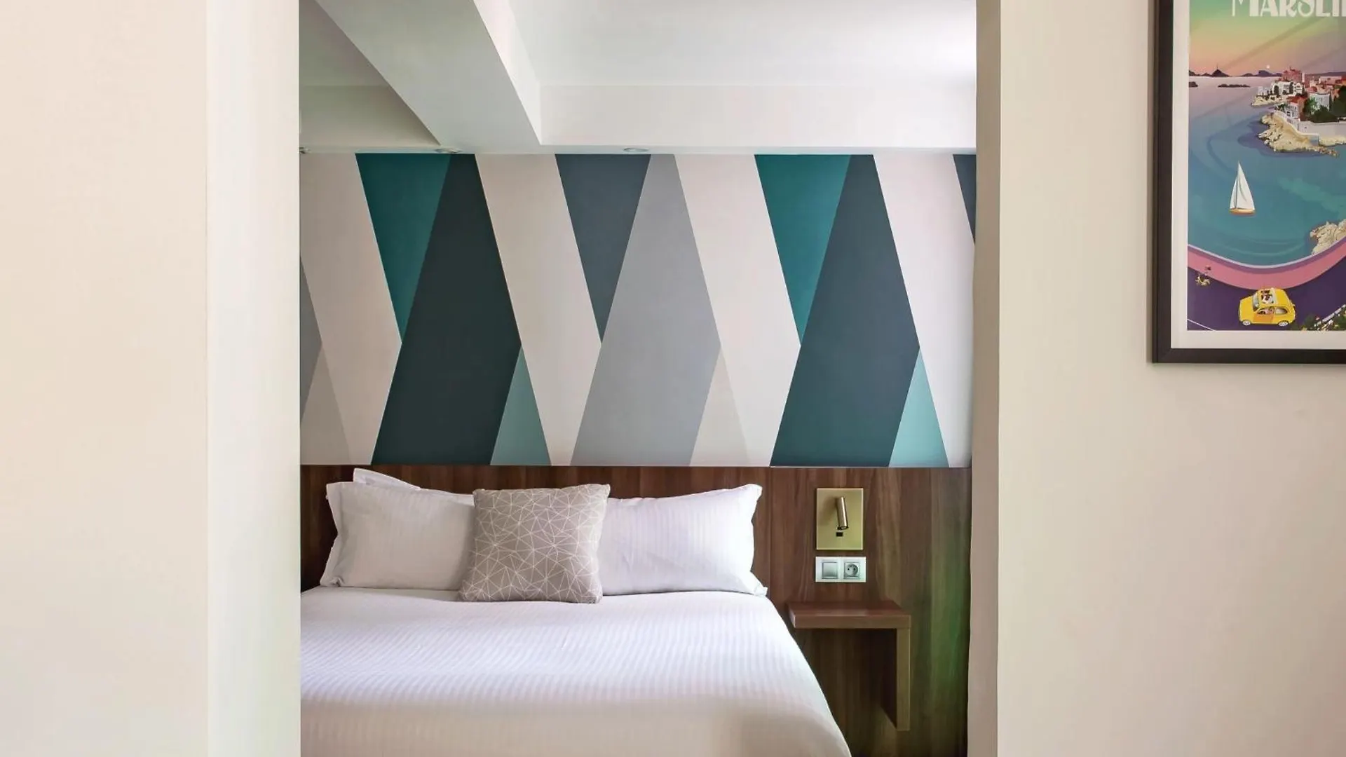 Holiday Inn - Marseille Airport By Ihg Vitrolles  Hotel