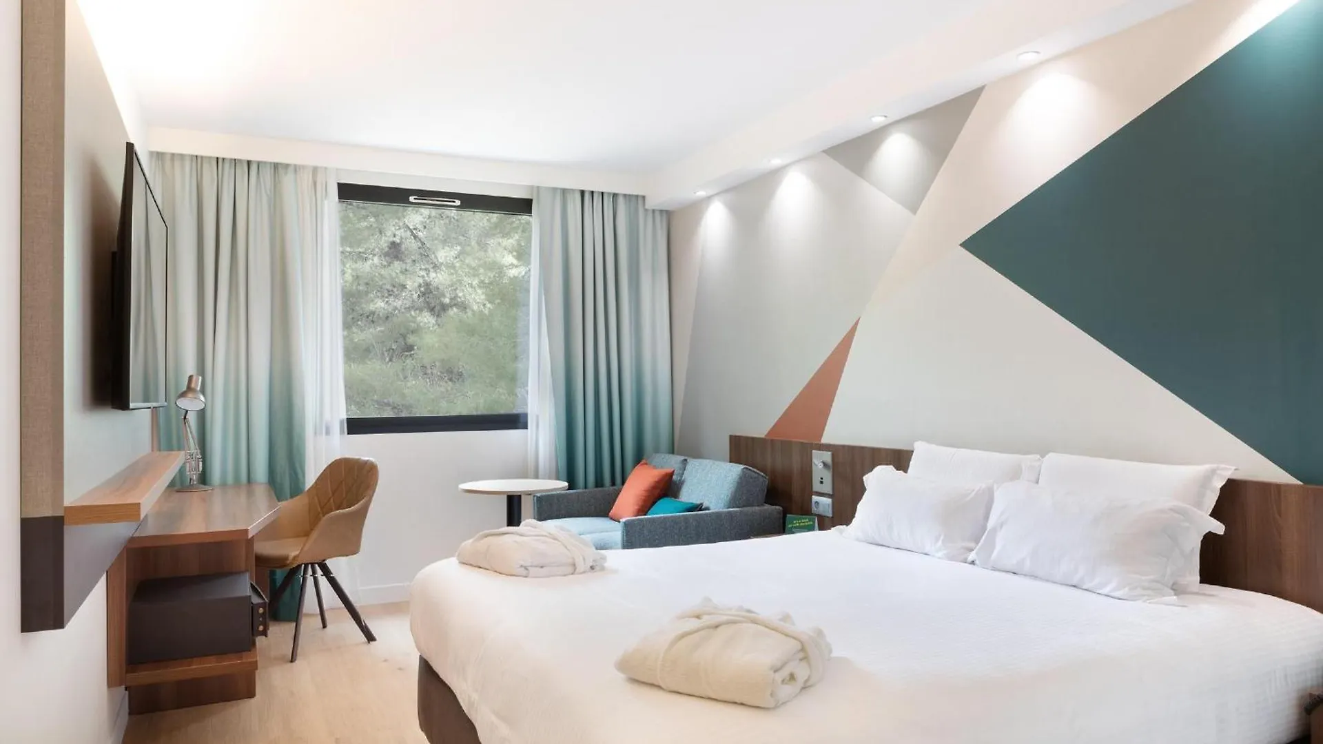 Holiday Inn - Marseille Airport By Ihg Vitrolles