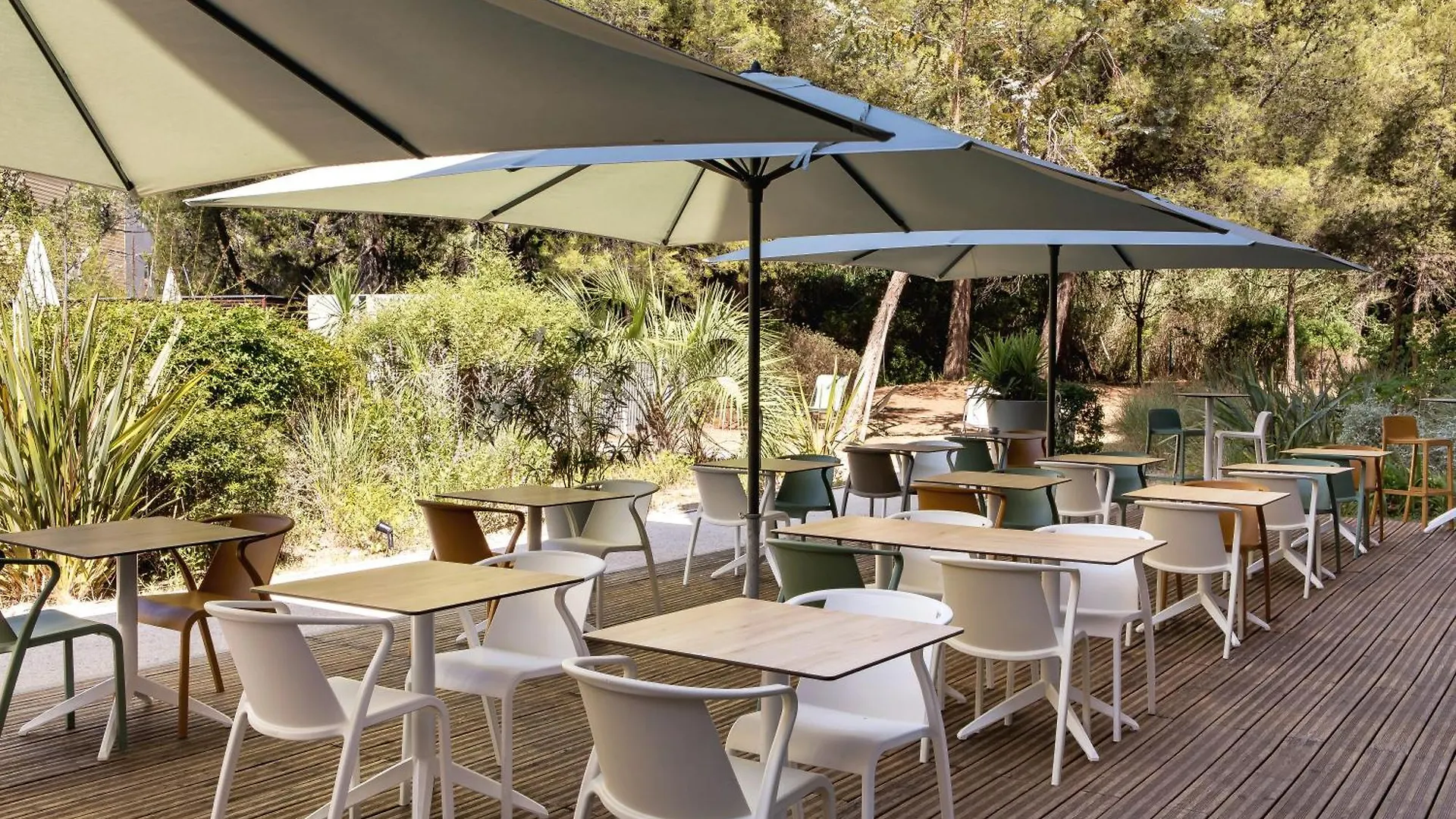 Holiday Inn - Marseille Airport By Ihg Vitrolles  Hotel Vitrolles (Bouches-du-Rhone)