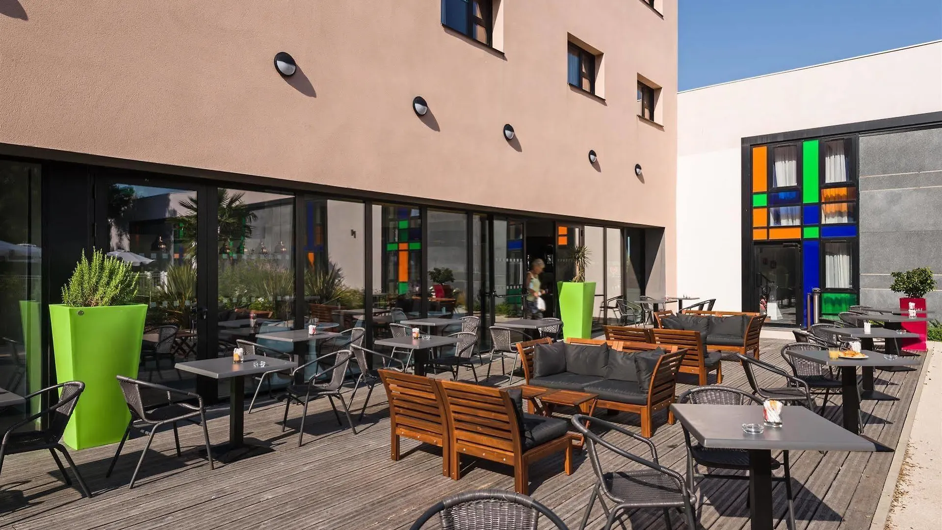 Holiday Inn - Marseille Airport By Ihg Vitrolles  4*, Vitrolles (Bouches-du-Rhone) France